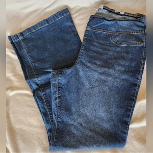 Sofia Pull On Jeans Flare Jeans